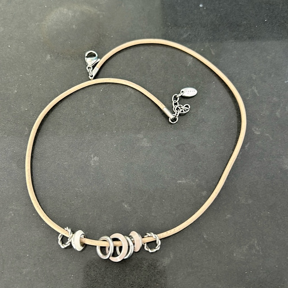 Esprit necklace